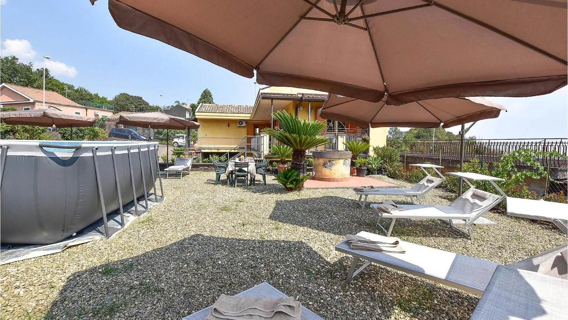 3 Bedroom Pet Friendly Home In Santa Venerina Itálie